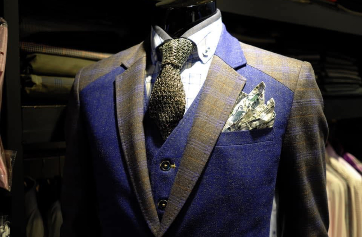 7074F3AF-E71F-4992-9711-FC132E75991A